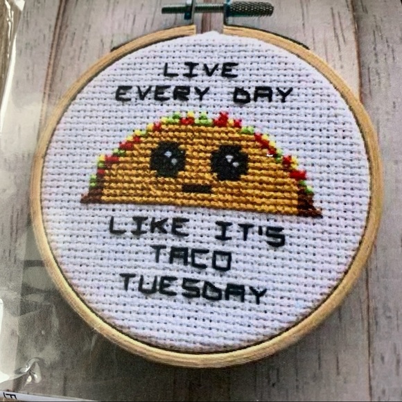 Counted Cross Stitch Kit - Picture 2 of 5